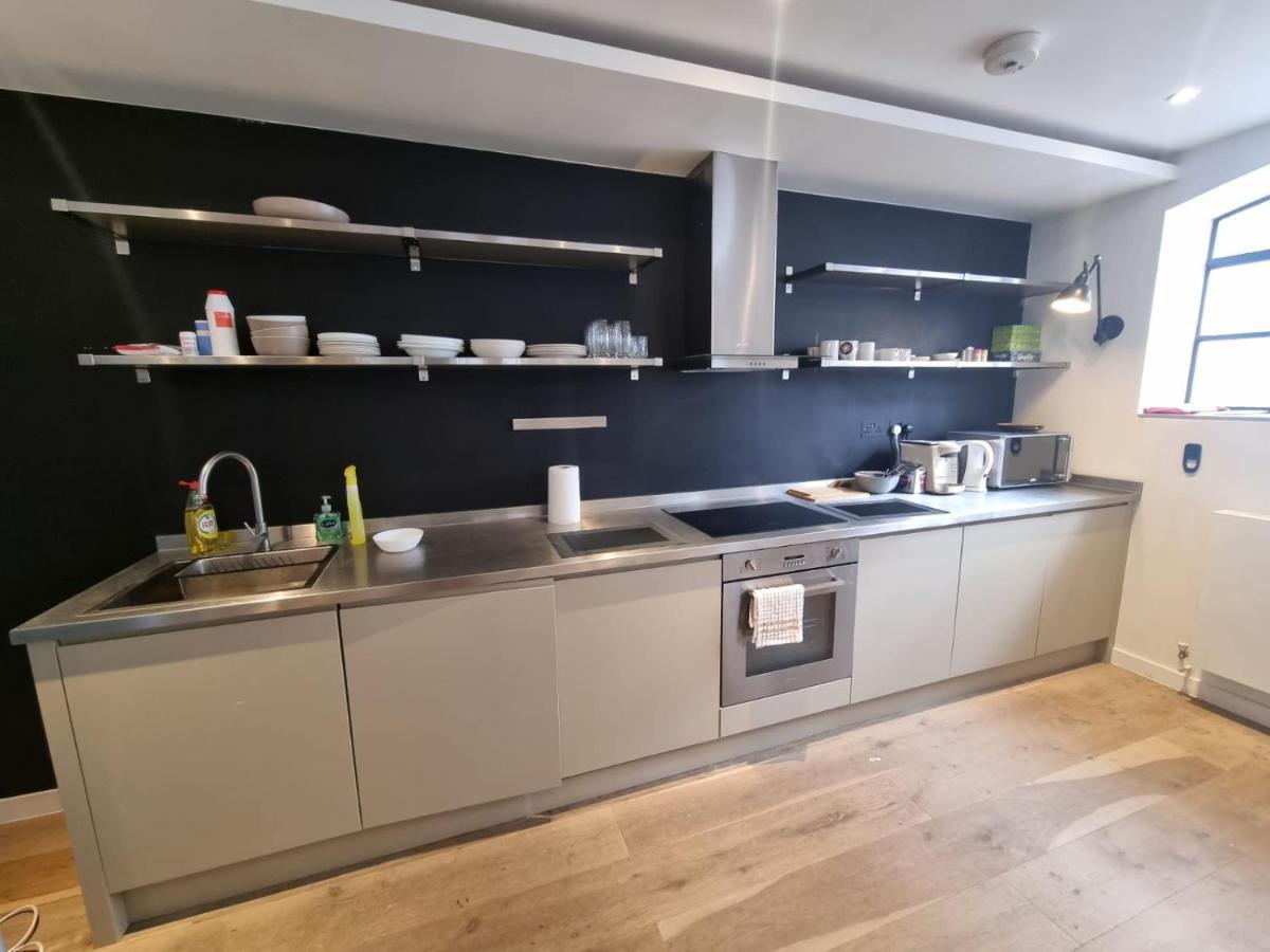 Manhattan Style Apartment In Fulham Londra Esterno foto