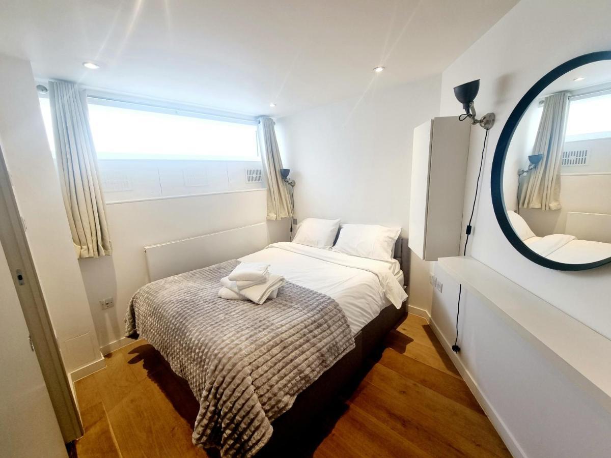 Manhattan Style Apartment In Fulham Londra Esterno foto